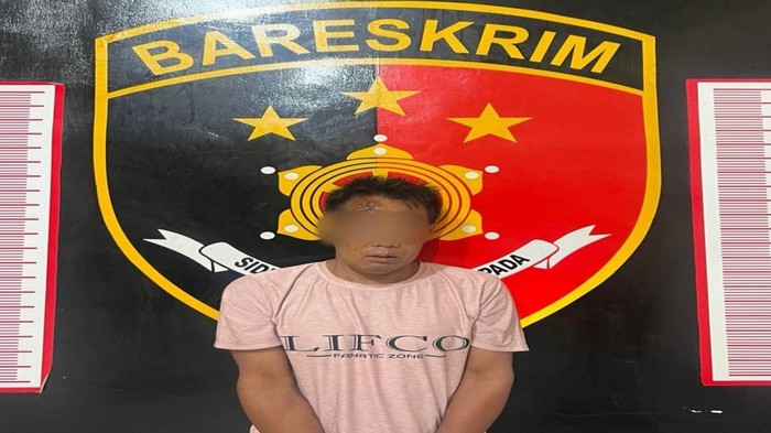 Pelaku yang perkosa bocah SD di Musi Rawas saat ditangkap polisi.