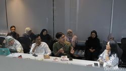 Ratih Kumala Ngobrol Bareng Anak Detik