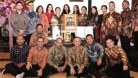 Anak cucu pun ikut menghadiri acara tersebut. Foto: Dok. Keluarga Cendana