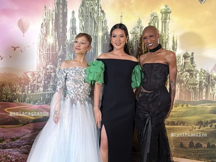 Tegang! Momen Raisa Bertemu Ariana Grande di Premier Film Wicked: For Good