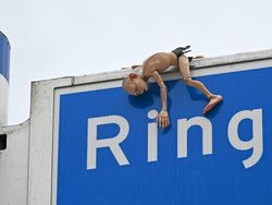 Ruang Sehari-hari Jadi Nyeni karena Karya Seniman Ini