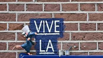 Karya-karya ini memadukan keahlian dengan imajinasi. Frankey tidak sekadar menjejalkan sesuatu ke jalanan dan menyebutnya seni. Foto: Frankey via 121clicks