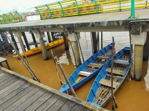 Taman Alun-alun Kapuas Pontianak. Taman Alun-alun Kapuas Pontianak.