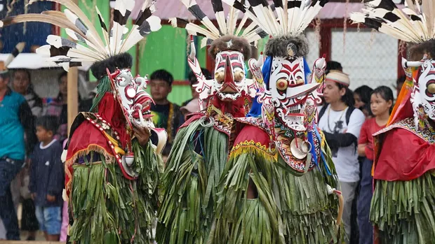 Tradisi Babukung dari Kalimantan Tengah. Foto: laman Kementerian Pariwisata/MMC Kalimantan Tengah Tradisi Babukung dari Kalimantan Tengah. Foto: laman Kementerian Pariwisata/MMC Kalimantan Tengah