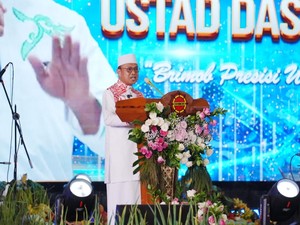 Ustaz Dasad Latif di HUT Ke-80 Brimob: Polri Sudah Semakin Humanis