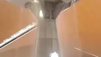 'Air Terjun' Muncul di Bandara Kuala Lumpur Akibat Hujan Deras