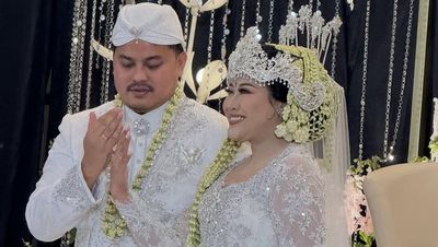 Boiyen Dipinang dengan Maskawin Emas 15 Gram-Uang Rp 110.002.025