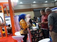 Bus Baru PO Juragan 99 Trans, Double Decker Mewah 19 Penumpang