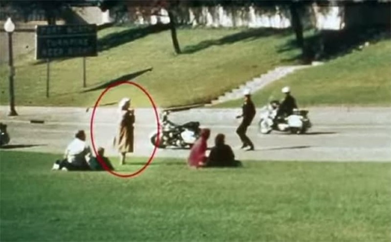 Foto Paling Misterius