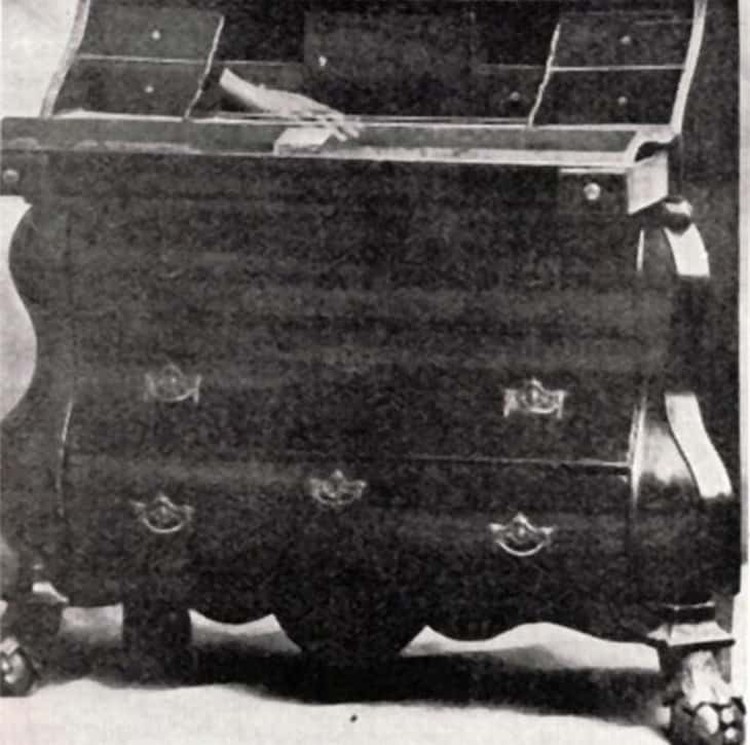 Foto Paling Misterius