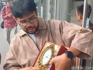Suvenir Pernikahan Boiyen Dibongkar Hifdzi Khoir, Ini Isinya