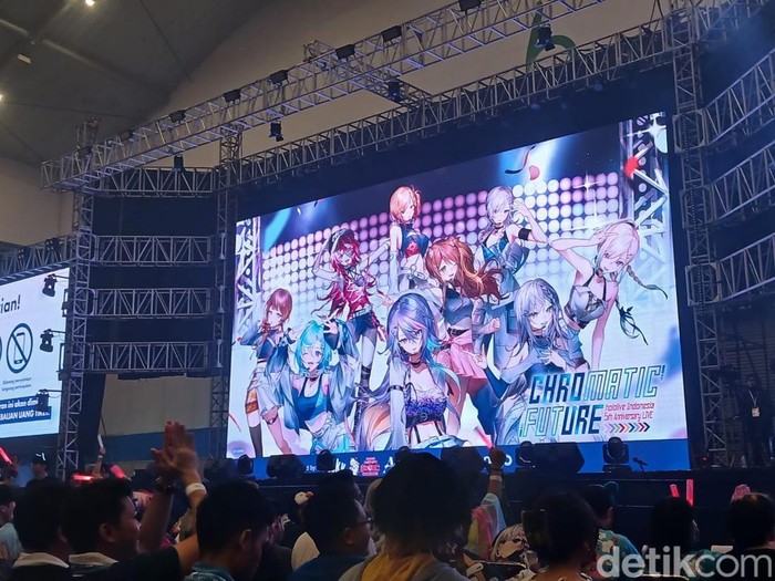 hololive Indonesia 5th Anniversary LIVE – Chromatic Future digelar di ICE BSD pada Sabtu (15/11/2025). Fans antusias mengantre jelang acara.