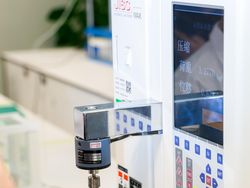 Mengintip Pengujian Hardware HP Oppo yang Canggih dan Ketat