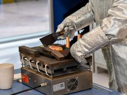 Mengintip Pengujian Hardware HP Oppo yang Canggih dan Ketat