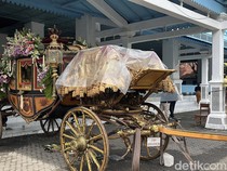 Video: Ini Kereta Kencana yang Akan Dipakai Kirab Penobatan Paku Buwono XIV
