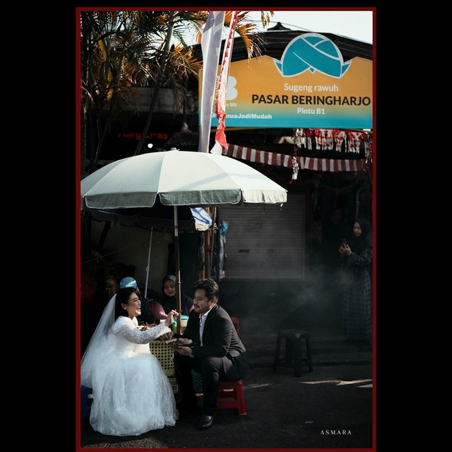 8 Foto Prewedding Boiyen Pesek Sebelum Menikah, Suami Bergelar Doktor