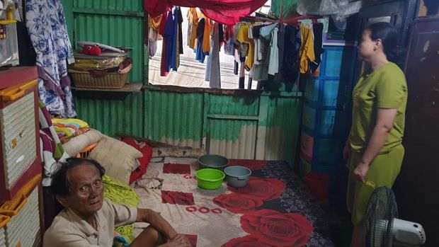 Rumah 3x4 Meter Tatang di Kelurahan Menteng, Jakarta Pusat