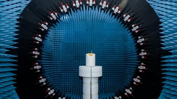 Semua ini adalah bagian dari Apex Guard, sebuah rangkaian teknologi menyeluruh yang dirancang untuk melindungi pengalaman pengguna melalui kualitas perangkat keras dan perangkat lunak yang belum pernah ada sebelumnya. Konsep baru ini menjadi langkah terbaru Oppo dalam mendefinisikan ulang ekspektasi konsumen terhadap smartphone, bukan sekadar untuk penggunaan sehari-hari, tetapi juga untuk memperpanjang usia pakai perangkat dan meningkatkan standar industri ke level yang lebih tinggi. Foto: Oppo