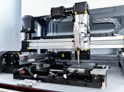 Melihat Lab Pengujian Software HP Oppo yang Tak Pernah Tidur