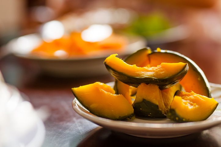 Waluh kukus Kisah waluh kukus diangkat jadi film layar lebar.