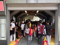 Grand final kejuaraan dunia Free Fire World Series (FFWS) Global Finals 2025 diselenggarakan hari ini, Sabtu, 15 November 2025. Yuk intip panggung megahnya berikut.