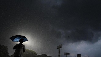 BMKG Beri Warning, Potensi Cuaca Ekstrem Meningkat di Wilayah Ini