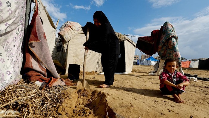 Tanpa Peringatan, Serangan Israel di Gaza Makan 23 Nyawa, Termasuk Anak-Anak