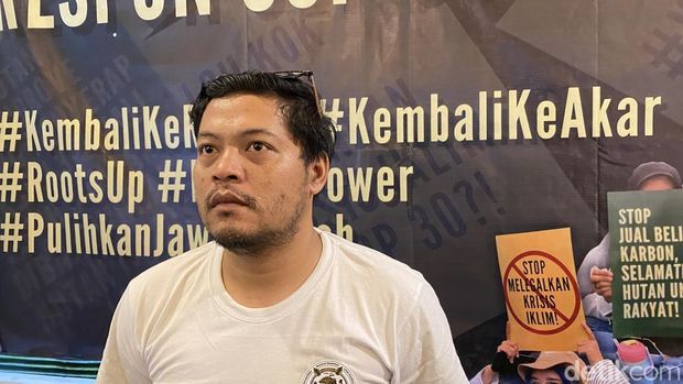 Direktur Walhi Jateng Direktur Walhi Jateng, Fahmi Bastian di Kecamatan Semarang Selatan, Kota Semarang, Sabtu (15/11/2025).