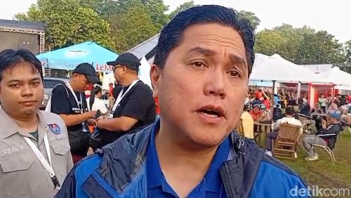 Ketum PSSI Erick Thohir di Candi Borobudur, Kabupaten Magelang, Minggu (16/11/2025).
