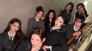 Single terbaru mereka dari album itu, juga berjudul FOCUS, masih bertahan di chart Melon Top 100 di Korea Selatan. (Foto: dok. X @Hearts2Hearts)