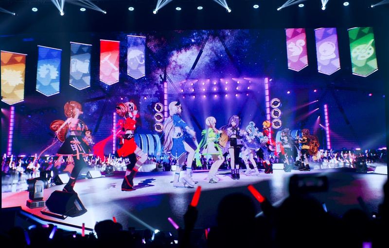 hololive Indonesia 5th Anniversary LIVE β Chromatic Future Konser hololive Indonesia 5th Anniversary LIVE - Chromatic Future digelar Sabtu (15/11/2025). Gelaran ini ngasih pengalaman nonton konser yang baru dan beda buat fans.