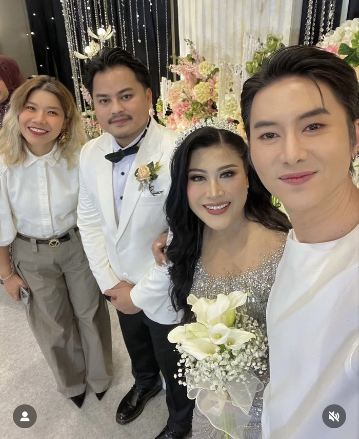 Keseruan Rafael Tan, Jualan Seblak Viral hingga Kulineran di Jogja