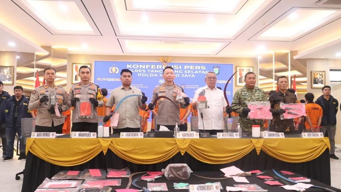 Kolaborasi Bhabinkamtibmas, TNI, hingga Siskamling berhasil gagalkan kejahatan.