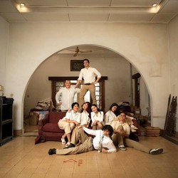 Momen Prilly Kumpul Bareng Keluarga Omara Esteghlal di Rumah Kenangan