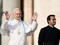 Paus Leo XIV Pimpin Misa Yubileum Kaum Miskin di Vatikan