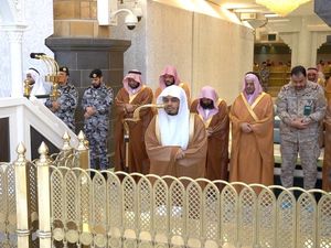 Saudi Batasi Speaker Outdoor di Masjid Selama Ramadan: Hanya Azan dan Iqamah