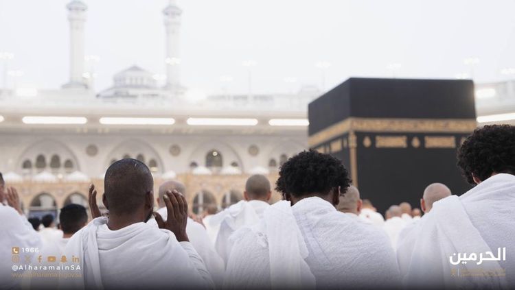 Momen Arab Saudi Gelar Salat Istisqa, Tak Lama Hujan Turun