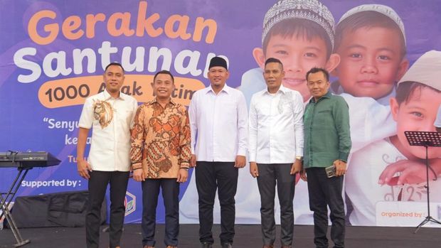Wakil Wali Kota Kendari Sudirman mendukung Gerakan Santunan 1.000 Anak Yatim yang digagas oleh Yayasan Amal MJA Foundation.