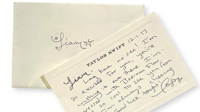 Penampakan Surat Langka Taylor Swift untuk Liam Payne