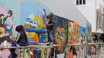 TIM Disulap Jadi Lautan Warna, 20 Seniman Ramaikan Jakarta Mural Festival 2025