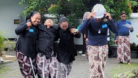 Penghageng Tepas Tandha Yekti Kerato Jogja, Gusti Kanjeng Ratu (GKR) Hayu mengatakan pelatihan ini digelar sebagai antisipasi. Terlebih, para abdi dalem Keraton Jogja mayoritas sudah sepuh.