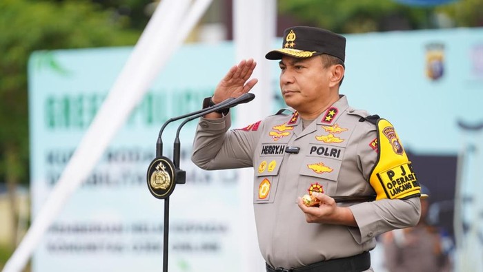Apel Pasukan Operasi Zebra Lancang Kuning 2025 di Polda Riau.