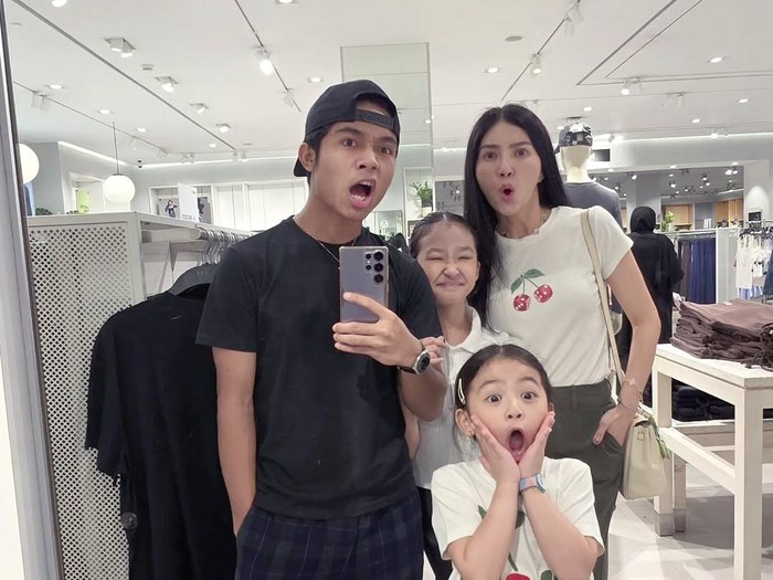 Betrand Peto dan Sarwendah