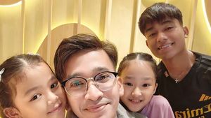 Betrand Peto Bicara Kedekatan dengan Thalia dan Thania