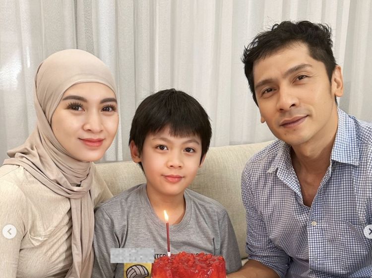 Ultah ke-10, Anak Donita dan Adi Nugroho Minta Mi Instan