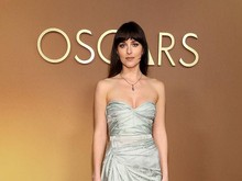 Malam Ketika Para Bintang Mengeluarkan Kartu Terbaik