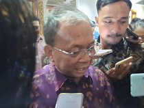 Video: Gubernur Koster Minta Proyek Lift Kaca Pantai Kelingking Dibongkar