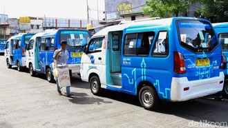 Sopir Jaklingko Pemberani Serempet Jambret hingga Jatuh dari Motor di Jaktim