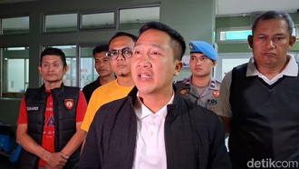 Pria ODGJ Bacok Belasan Warga Purwakarta Usai Cekcok dengan Ortu
