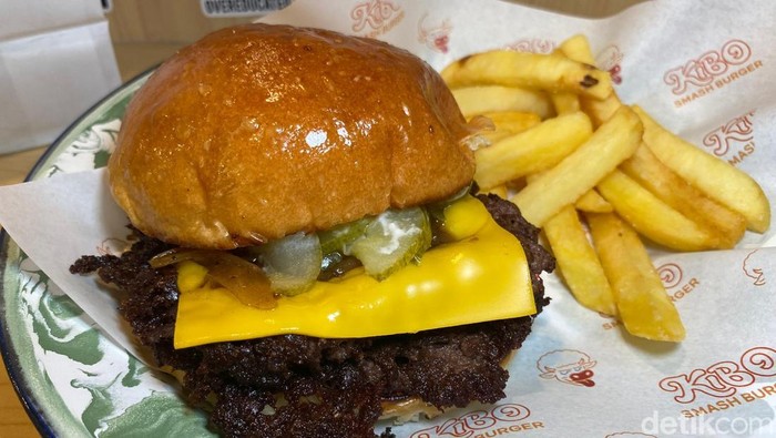 Kibo Smash Burger yang hidden gem di Kelapa Gading